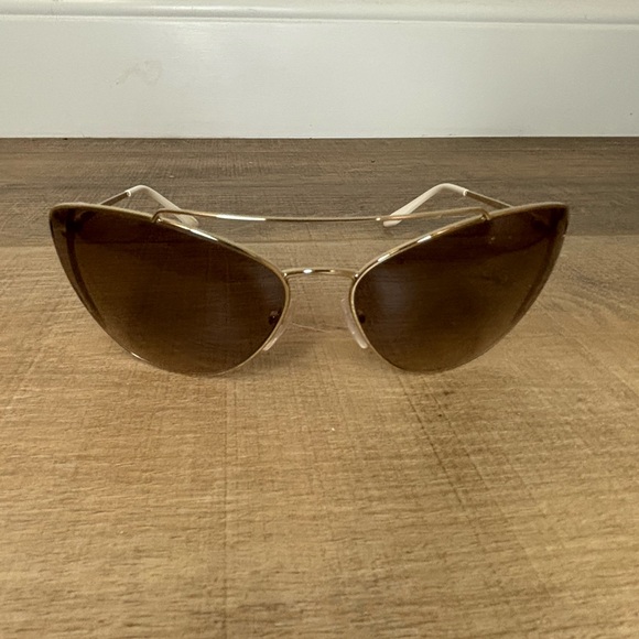 Prada SPR 65V Sunglasses - Picture 7 of 14